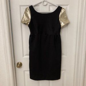 Camilyn Beth cocktail dress with gold sequin sleeves Size M